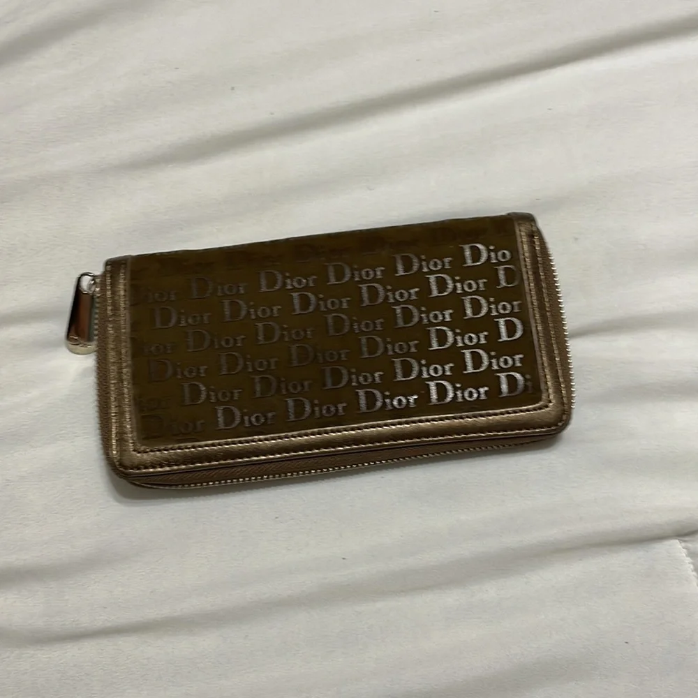 Rare Christian Dior wallet - Picture 2 of 3